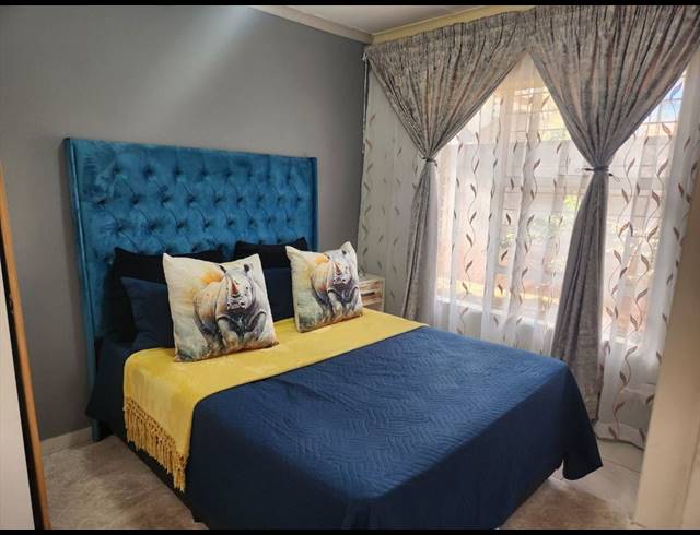 3 BEDROOM TOWNHOUSE FOR SALE IN GLEN MARAIS
